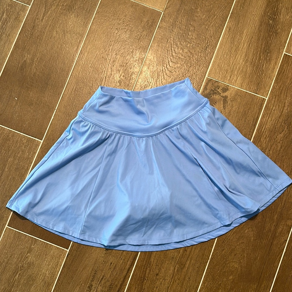 GILLY HICKS ACTIVE PLEATED SKORTIE. Blue Haze size XS